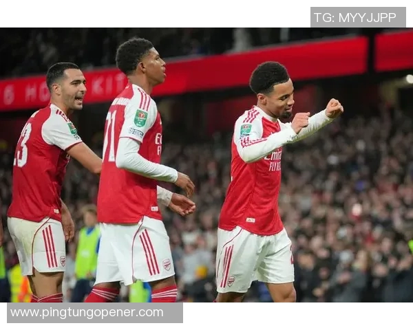 利物浦与拜仁昨日交锋激战成平局双方实力不分伯仲